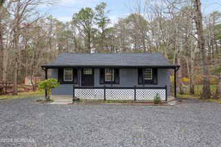 658 Summit Avenue, Brick, NJ 08724