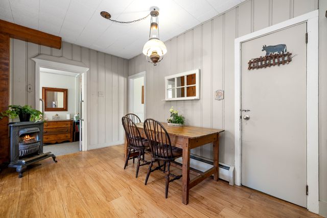 29 Oswegatchie Road, Waterford, CT 06385