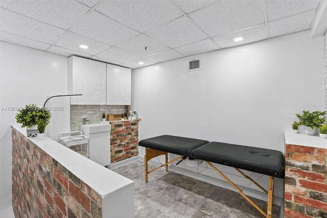 8750 W Flagler Street 2, Miami, FL 33174