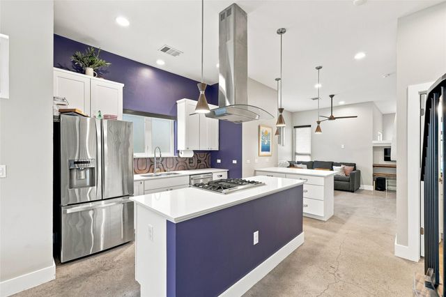 2800 Crest Ave B, Austin, TX 78702