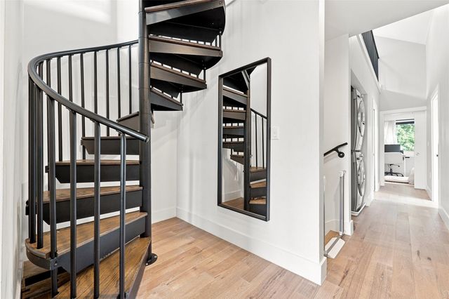 2800 Crest Ave B, Austin, TX 78702