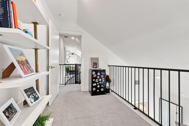 2800 Crest Ave B, Austin, TX 78702