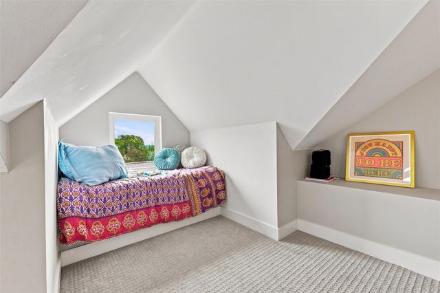 2800 Crest Ave B, Austin, TX 78702