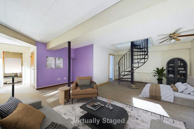 111 Beach Road, Shelter Cove, CA 95589