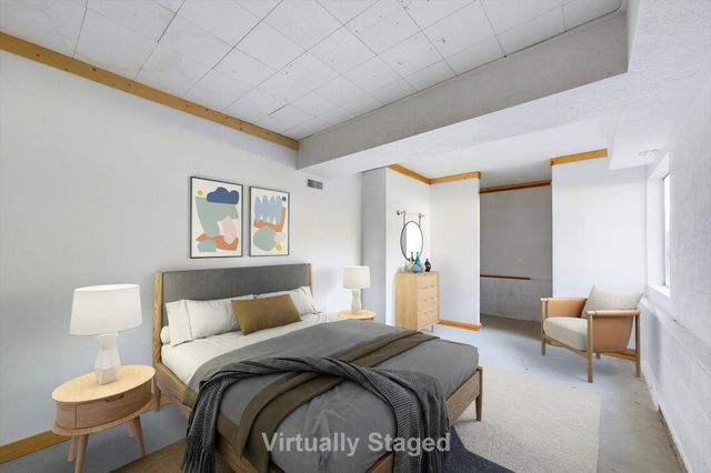 111 Beach Road, Shelter Cove, CA 95589