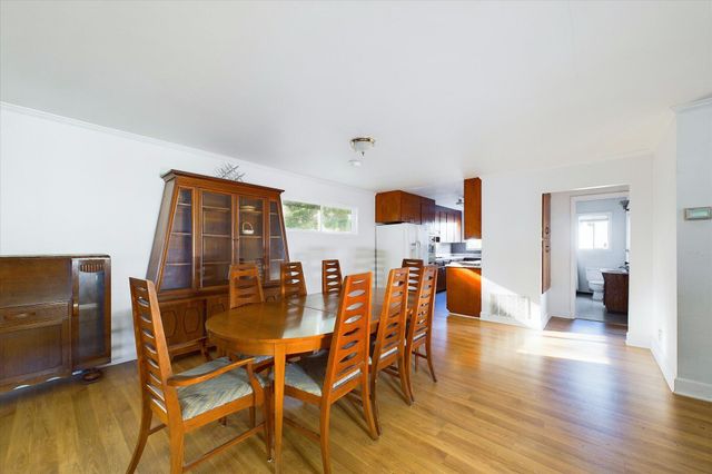 111 Beach Road, Shelter Cove, CA 95589