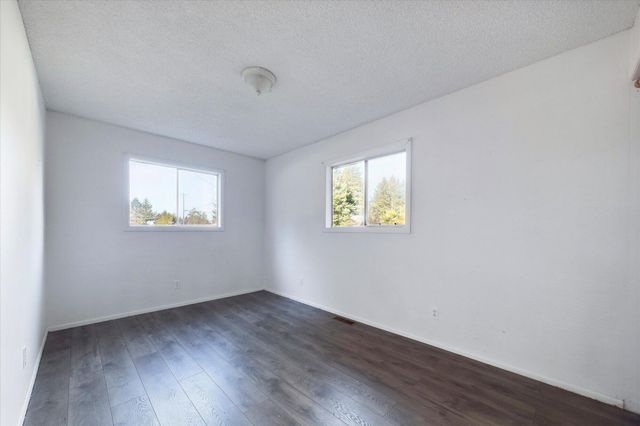 111 Beach Road, Shelter Cove, CA 95589