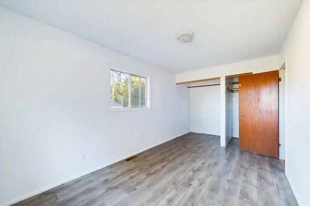 111 Beach Road, Shelter Cove, CA 95589