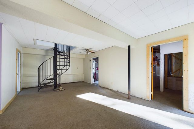 111 Beach Road, Shelter Cove, CA 95589