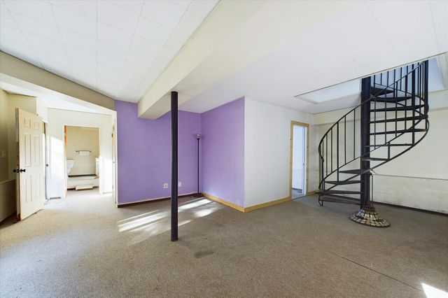 111 Beach Road, Shelter Cove, CA 95589