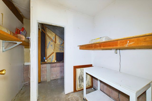 111 Beach Road, Shelter Cove, CA 95589