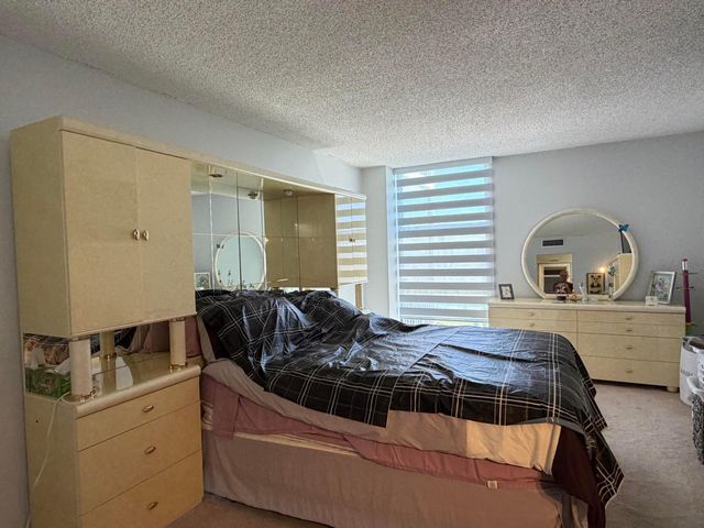 20335 W COUNTRY CLUB Drive 2408, Aventura, FL 33180