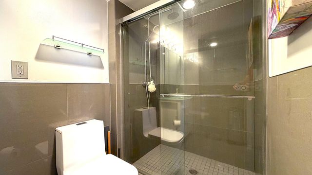 20335 W COUNTRY CLUB Drive 2408, Aventura, FL 33180