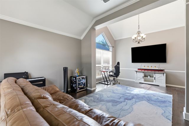 908 Chapel Drive, Denton, TX 76205