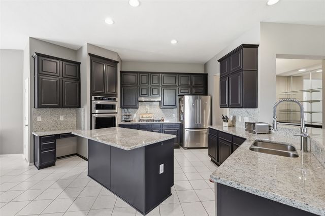 908 Chapel Drive, Denton, TX 76205