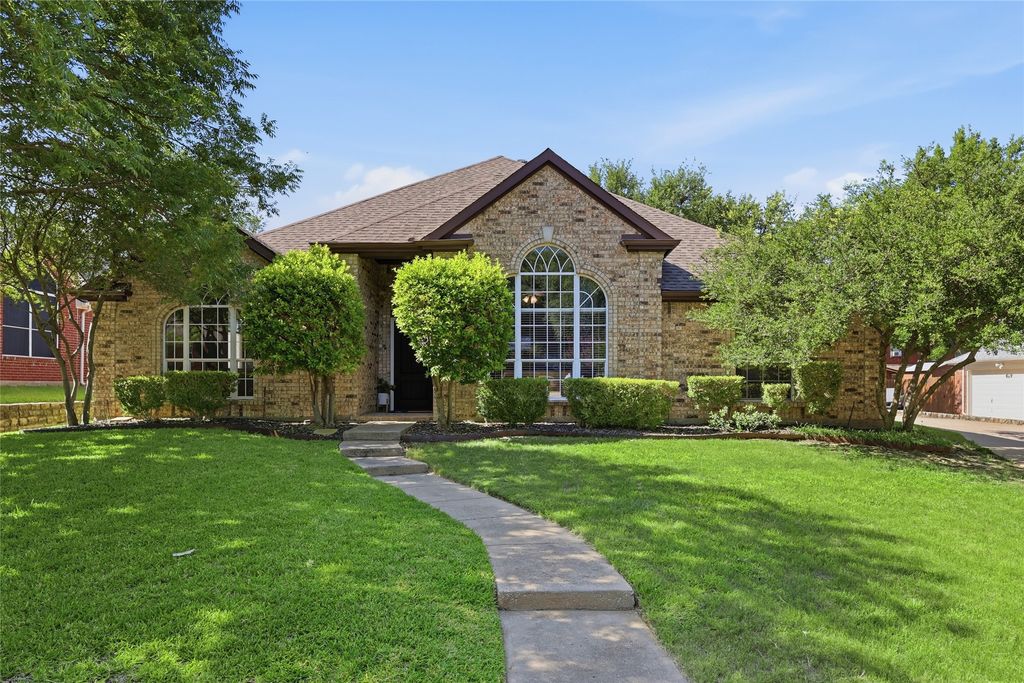 908 Chapel Drive, Denton, TX 76205