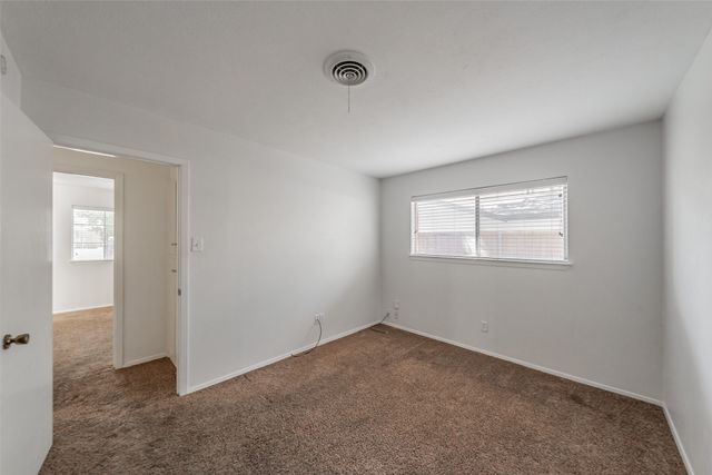 602 Buffalo Drive, Arlington, TX 76013