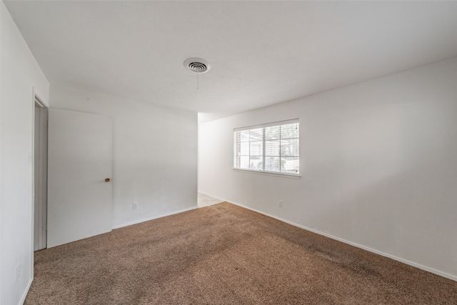 602 Buffalo Drive, Arlington, TX 76013