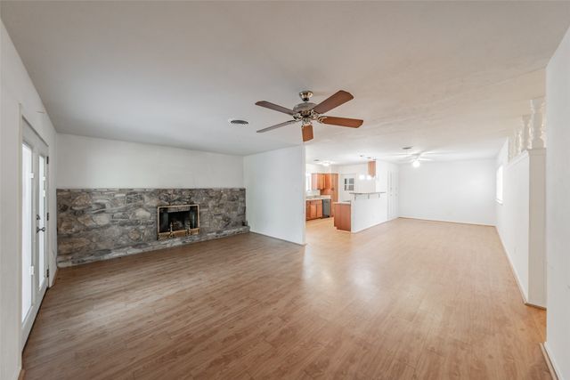 602 Buffalo Drive, Arlington, TX 76013