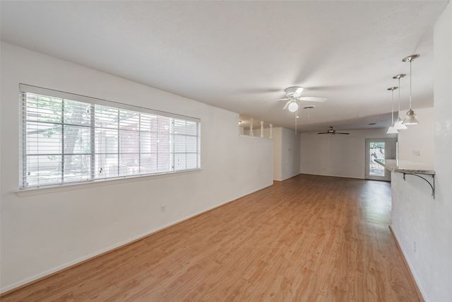 602 Buffalo Drive, Arlington, TX 76013