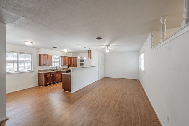602 Buffalo Drive, Arlington, TX 76013