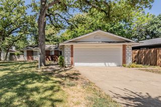 602 Buffalo Drive, Arlington, TX 76013