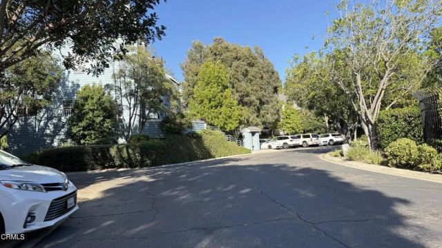 882 Barber Lane, Ventura, CA 93003
