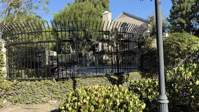 882 Barber Lane, Ventura, CA 93003