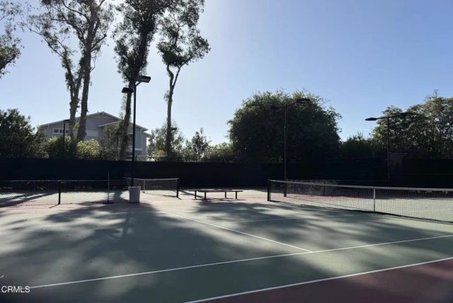 882 Barber Lane, Ventura, CA 93003