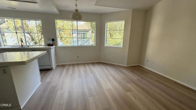 882 Barber Lane, Ventura, CA 93003