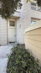 882 Barber Lane, Ventura, CA 93003