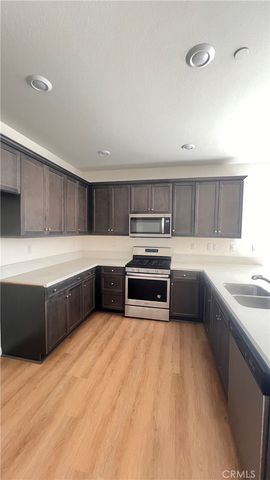 2070 E Bulletin Privado, Ontario, CA 91764