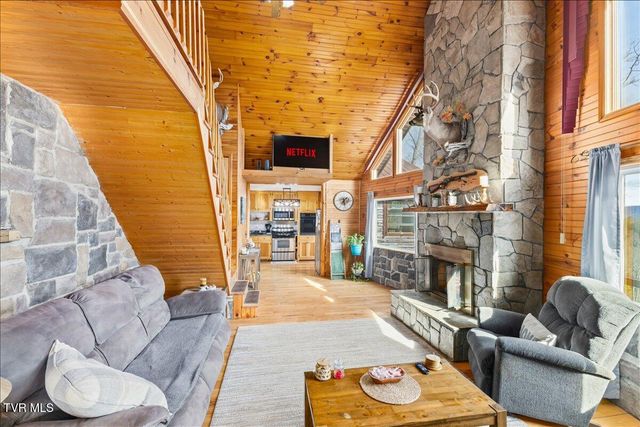 620 Swift Hollow Lane, Mountain City, TN 37683