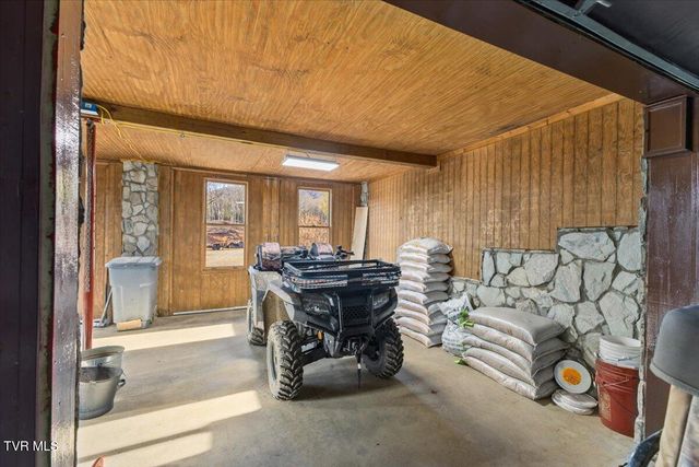 620 Swift Hollow Lane, Mountain City, TN 37683