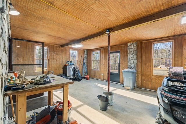 620 Swift Hollow Lane, Mountain City, TN 37683