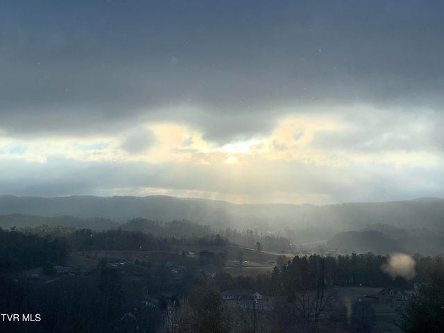 620 Swift Hollow Lane, Mountain City, TN 37683