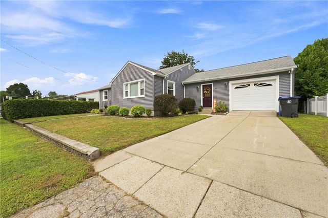 26 Alan Avenue, Cumberland, RI 02864