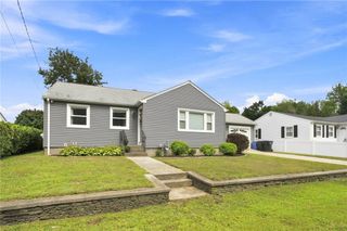 26 Alan Avenue, Cumberland, RI 02864