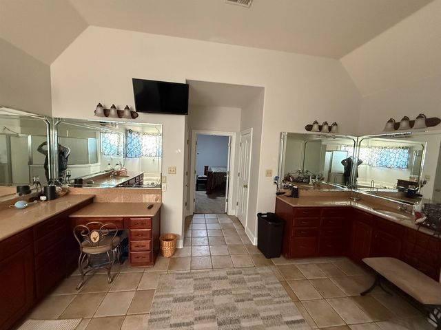 7935 OAK SPRING CV, Millington, TN 38053