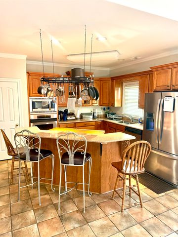 7935 OAK SPRING CV, Millington, TN 38053