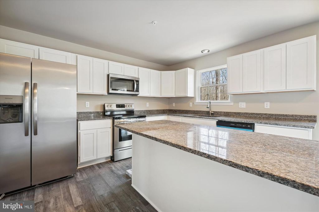 Image 14 of property listing at 12448 PAINTED HORSE TRL, Lusby, MD 20657