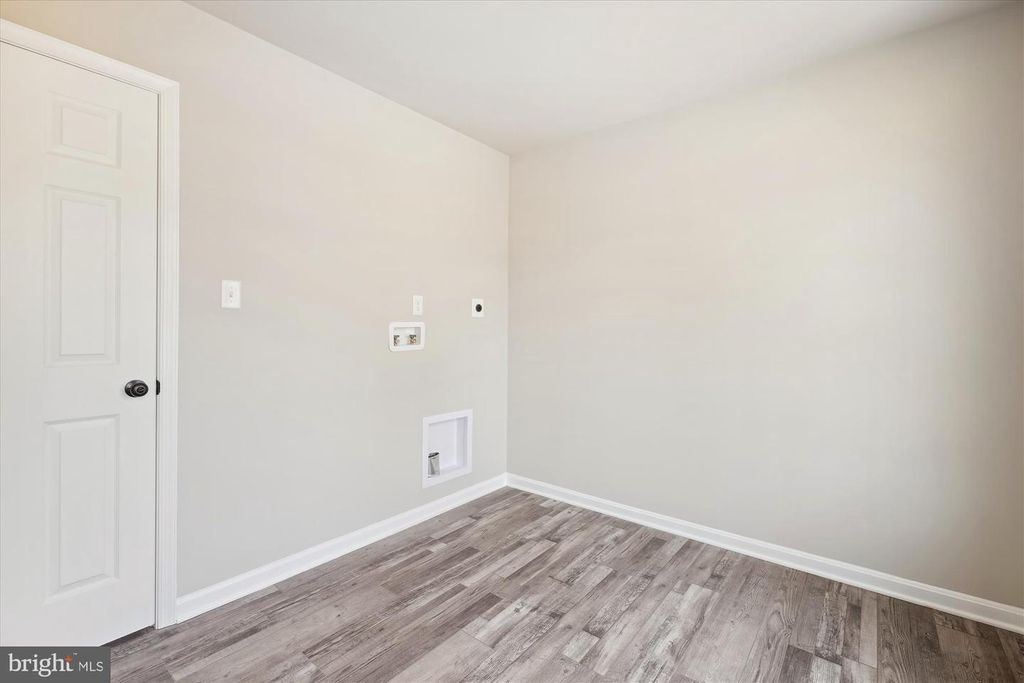 Image 16 of property listing at 12448 PAINTED HORSE TRL, Lusby, MD 20657