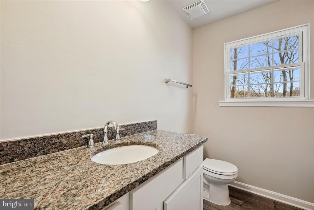 Image 17 of property listing at 12448 PAINTED HORSE TRL, Lusby, MD 20657