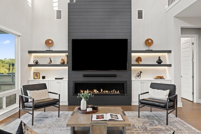 7337 Jument DR, Austin, TX 78738