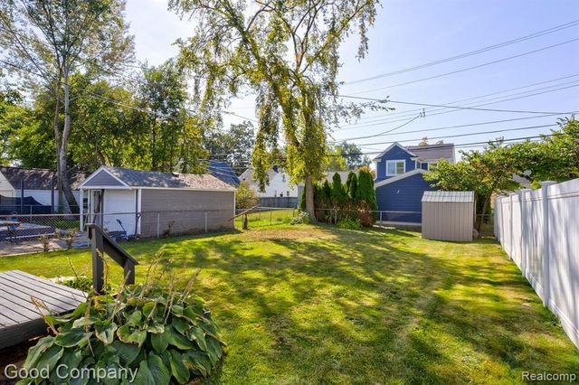 1440 Cole Street, Birmingham, MI 48009