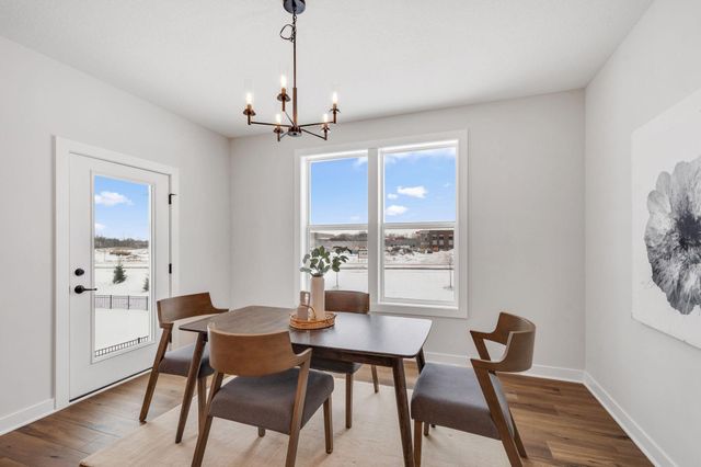 10261 Shadyview Lane N, Maple Grove, MN 55311