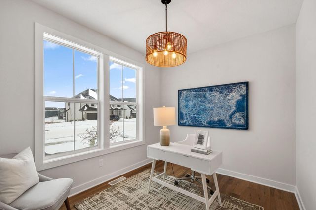 10261 Shadyview Lane N, Maple Grove, MN 55311