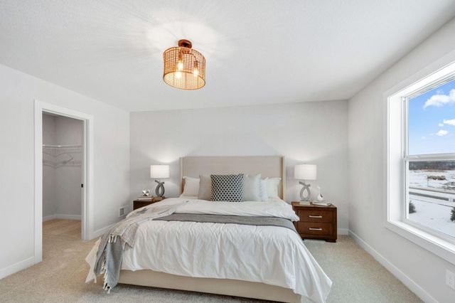 10261 Shadyview Lane N, Maple Grove, MN 55311