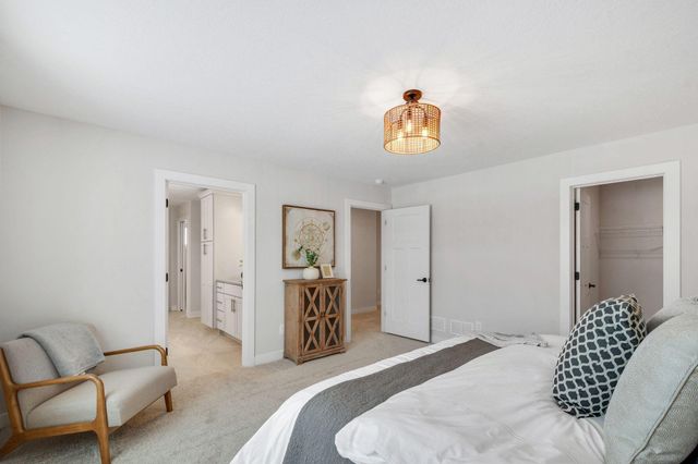 10261 Shadyview Lane N, Maple Grove, MN 55311