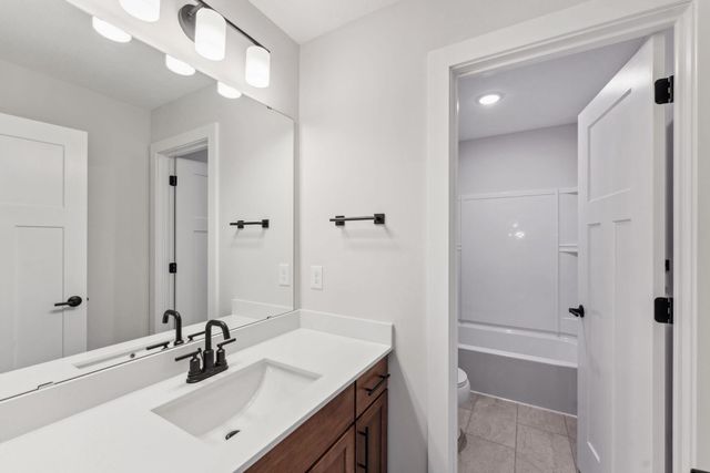 10261 Shadyview Lane N, Maple Grove, MN 55311